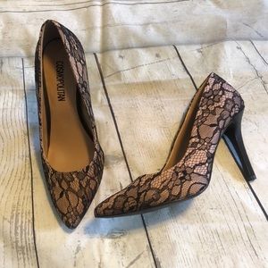 Cosmopolitan Black Lace Heels 9.5 Pumps night out